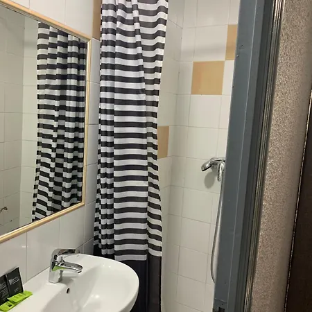 Guest house Alcobia 3*